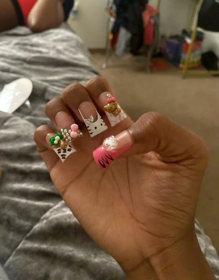 3D Hello Kitty False French Nails